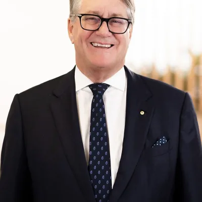 Warwick Smith