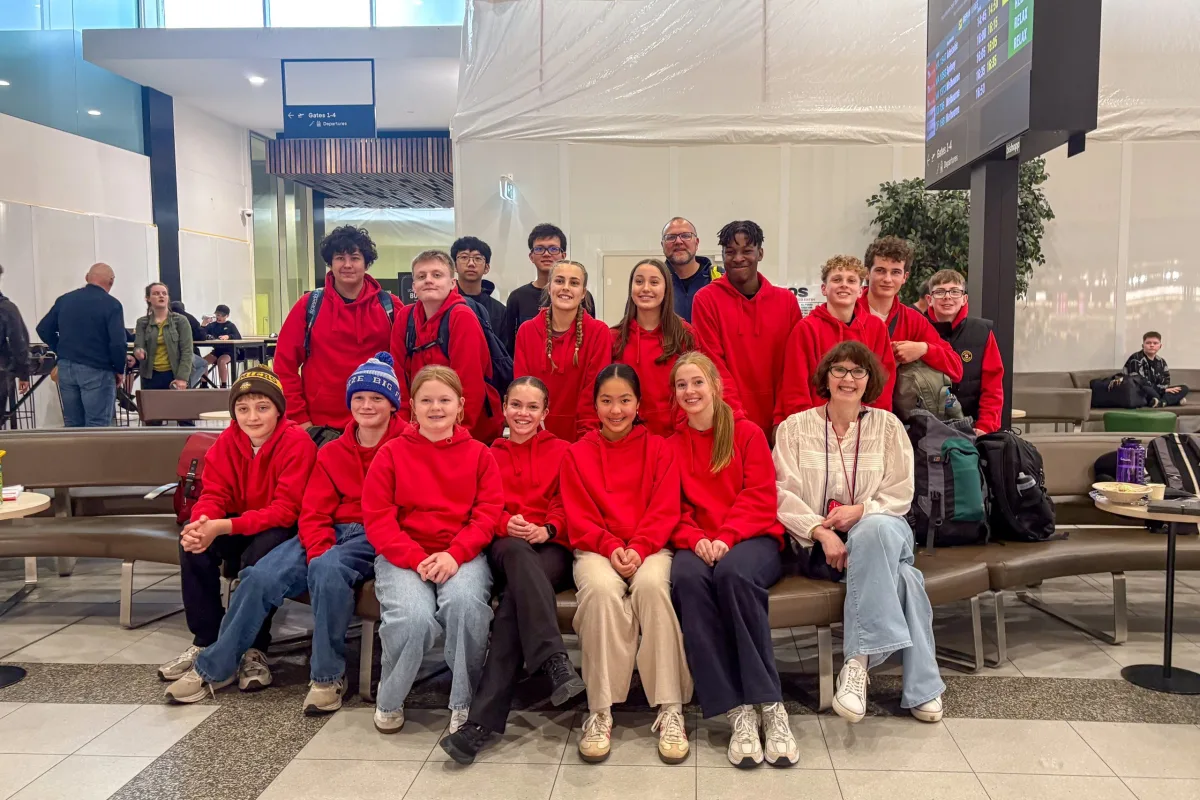 20251009 033941960 i OS