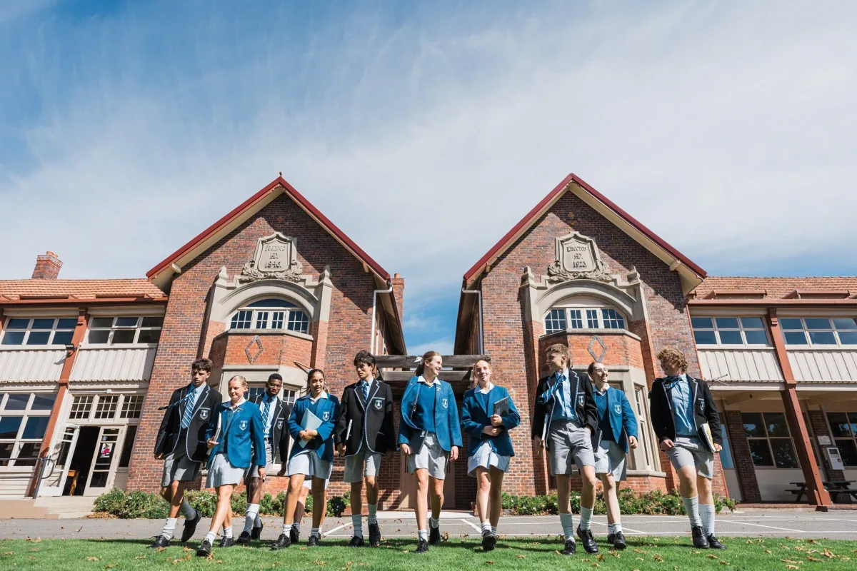 2020 20250325 Grammar HS Stock 477